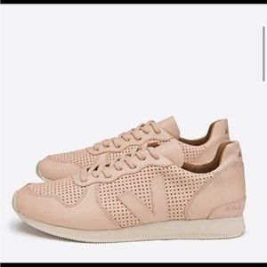 Veja Bastille Leather Sneakers